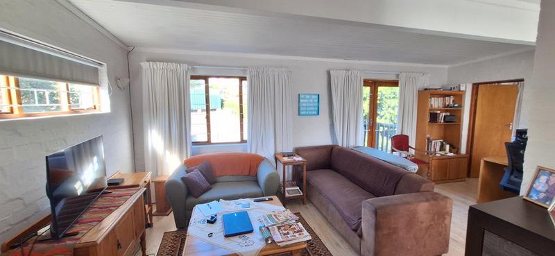 2 Bedroom Property for Sale in Fraaiuitsig Western Cape